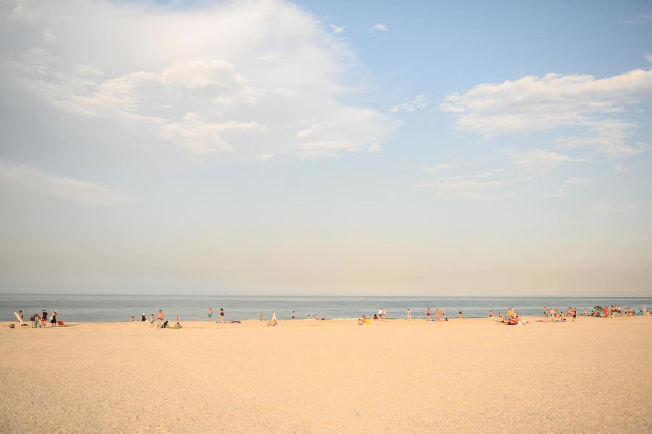 Sunset Lake Apartament Mamaia Exterior photo
